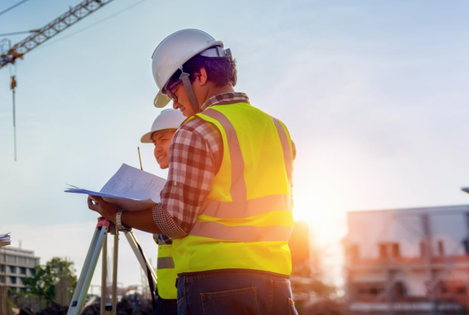 當(dāng)二級(jí)三級(jí)資質(zhì)正式合并為乙級(jí)資質(zhì)時(shí)，安徽二級(jí)建筑資質(zhì)企業(yè)如何更好應(yīng)對(duì)資質(zhì)改革